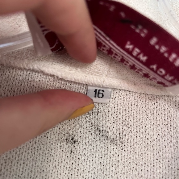 White knit skirt suit with black and gold buttons - Picture 3 of 8